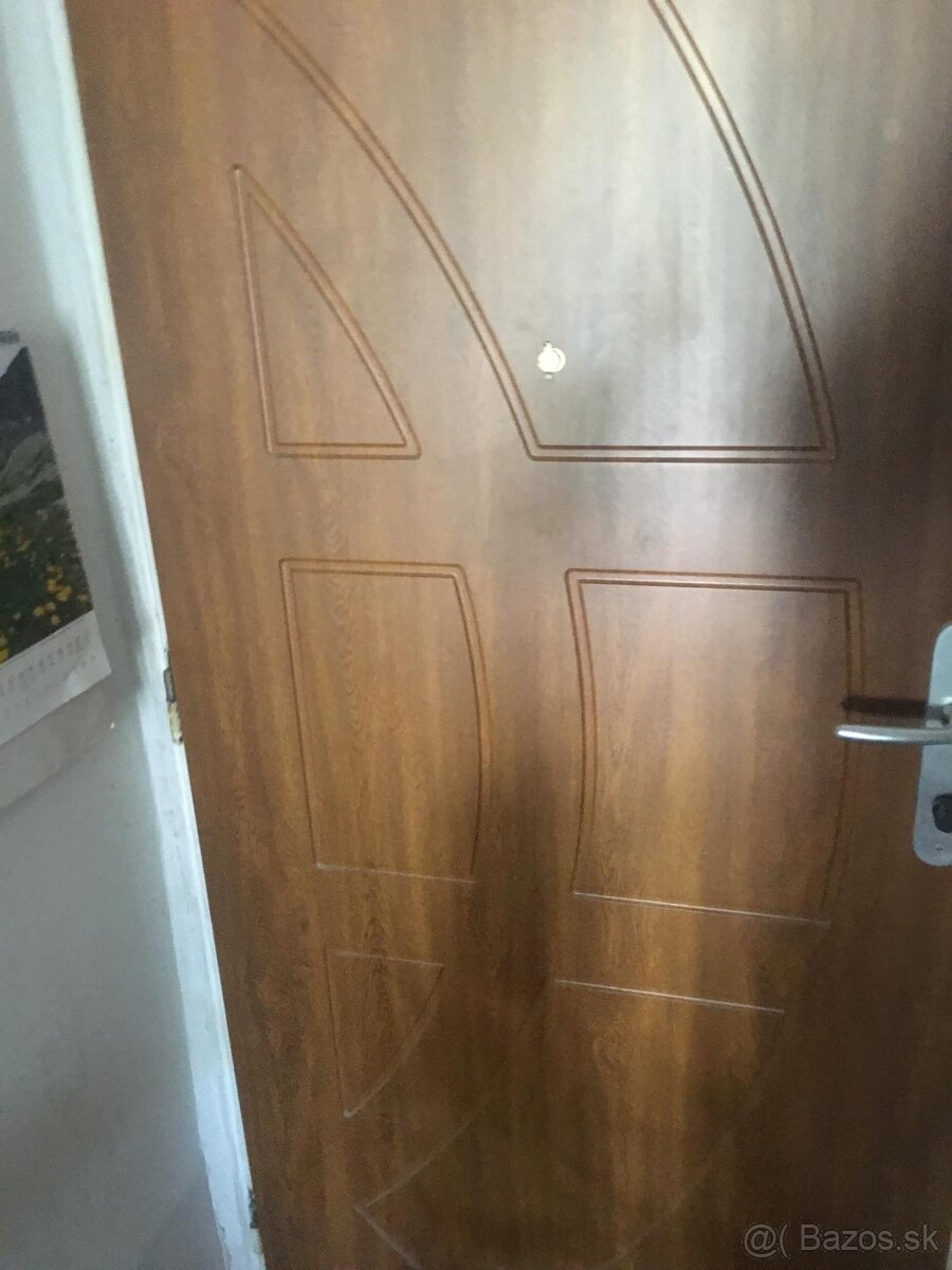Garzonka na predaj