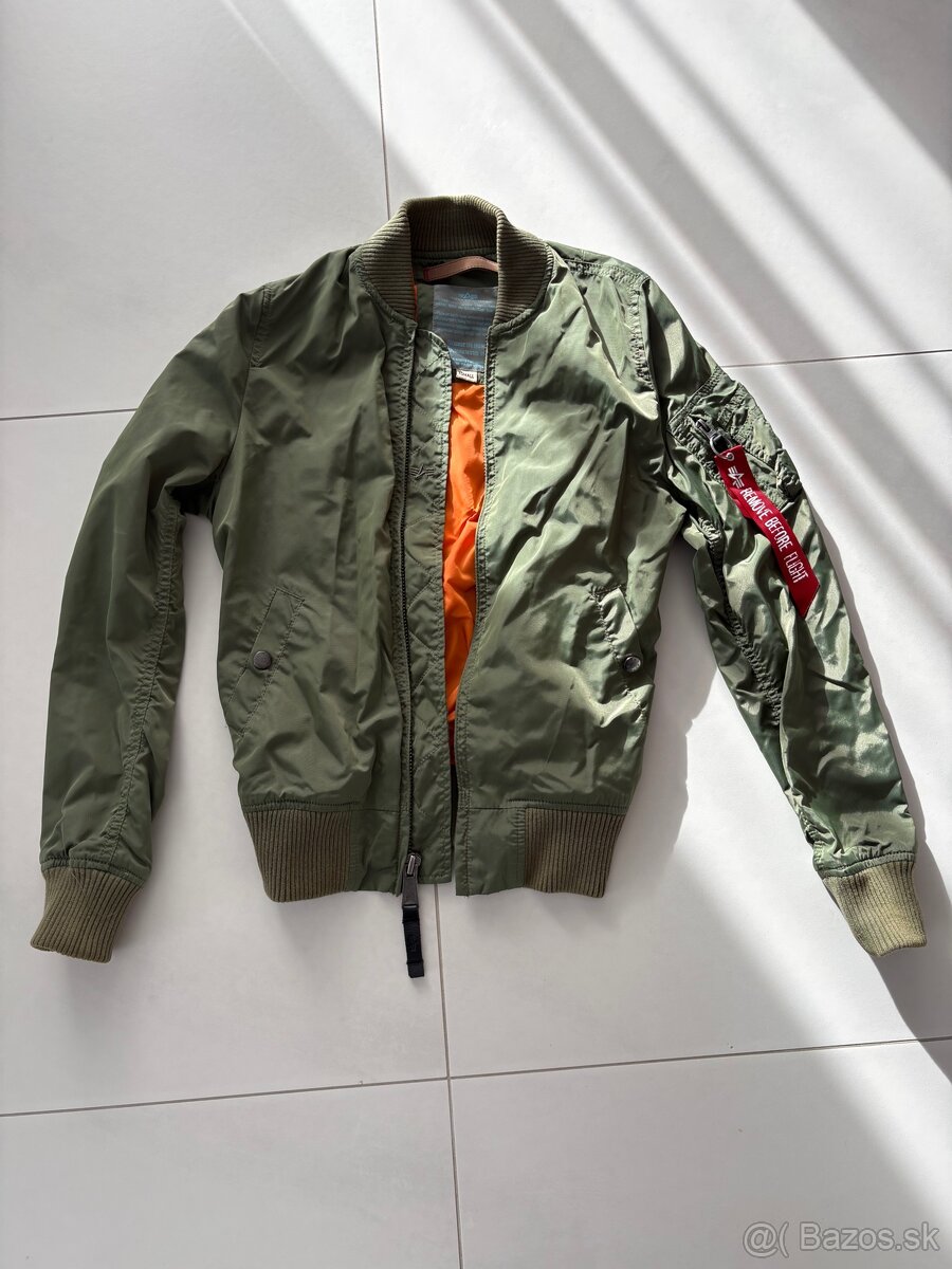 Bomber bunda Alpha Industries