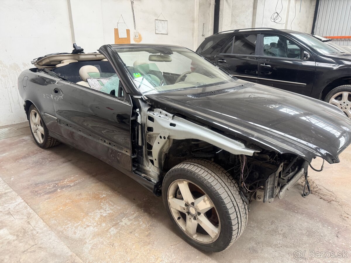 Rozpredám Mercedes CLK cabrio