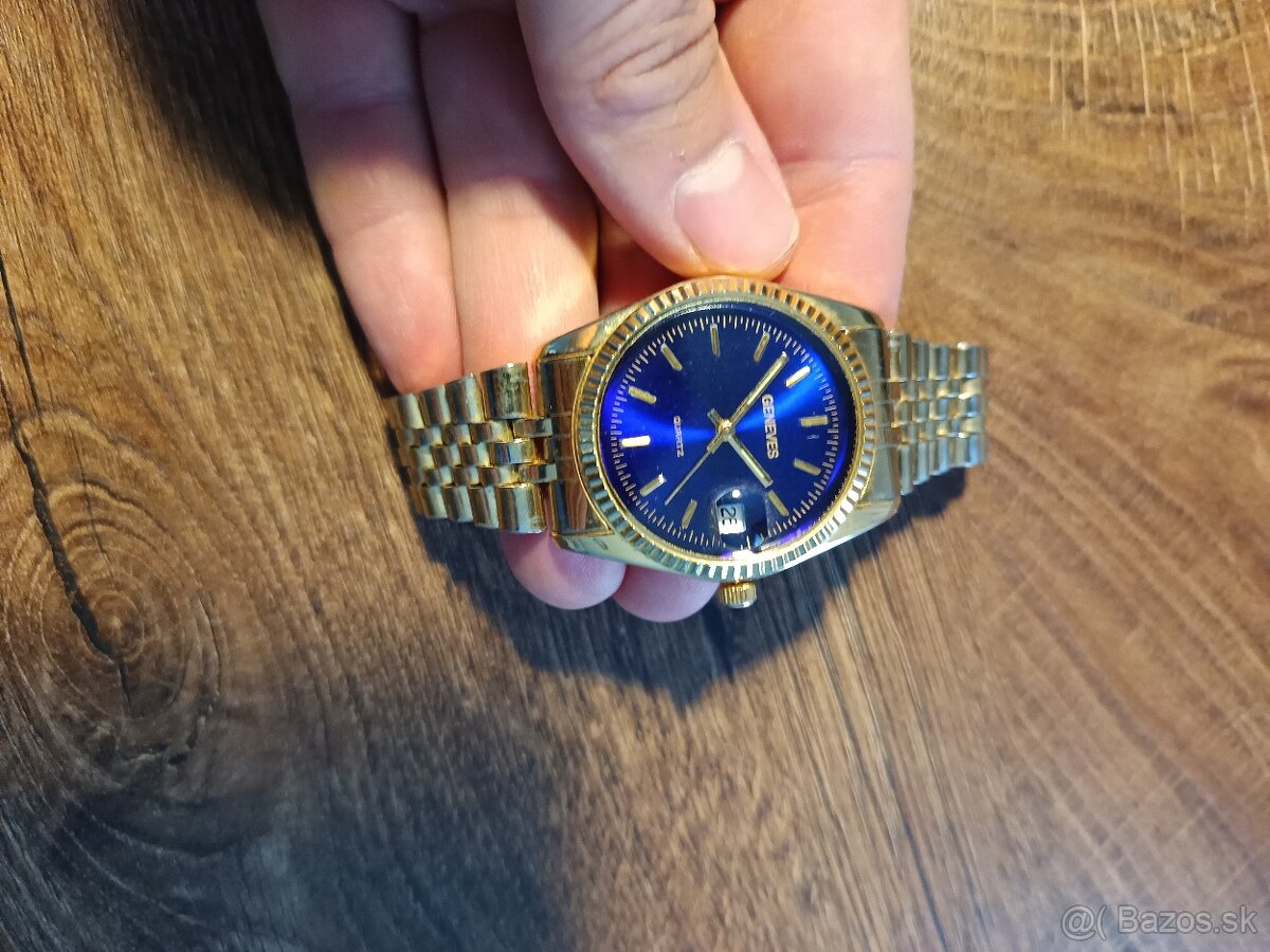 Pozlatene hodinky GEVEVES