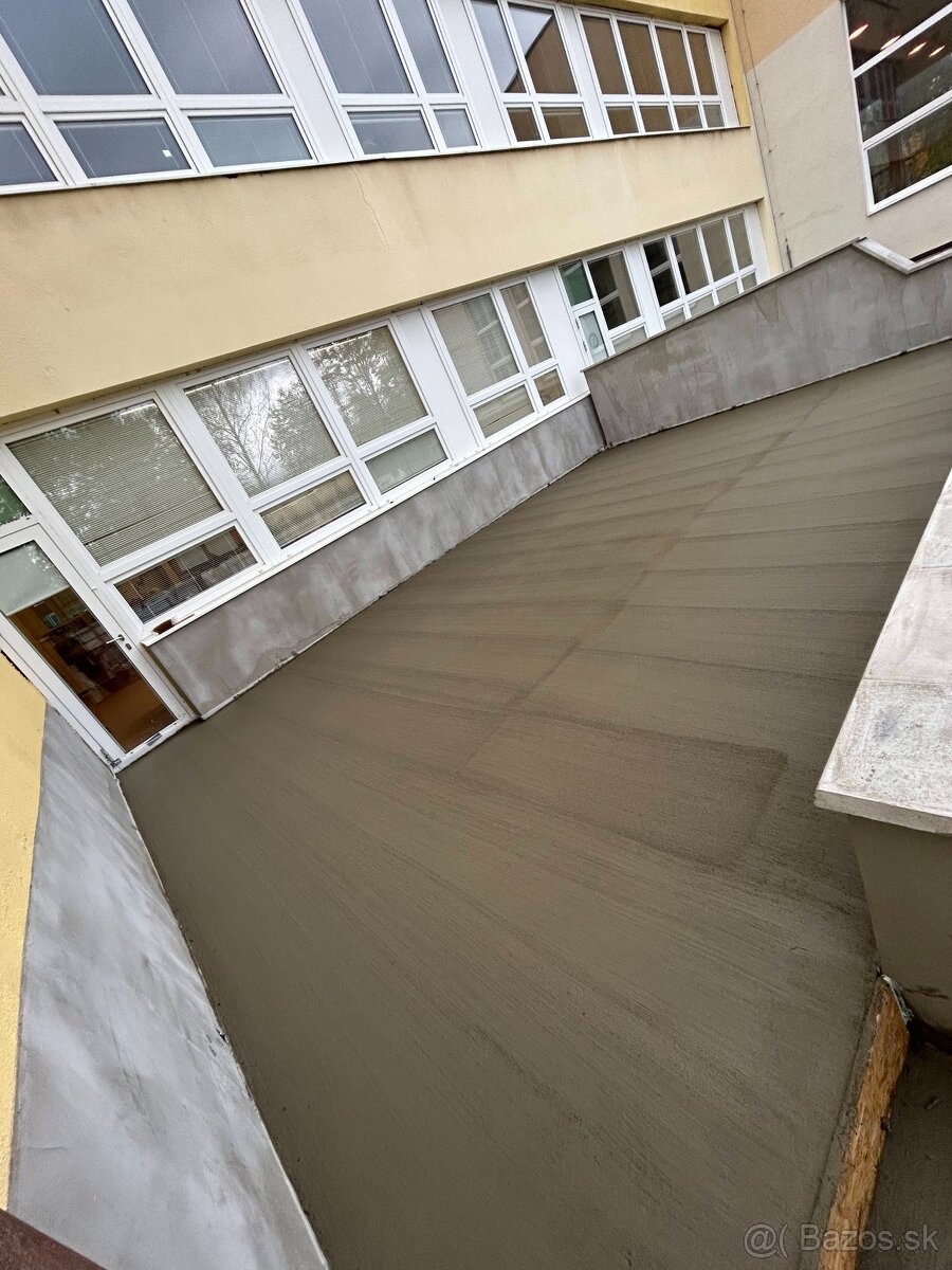 Priemyselné betonové podlahy