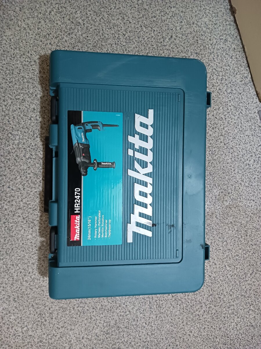 Makita HR2470 Kombinované kladivo SDS-PLUS v kufri