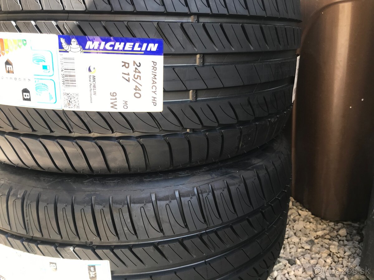 Predám 2xNove Letne pneu 245/45/17 mischelin