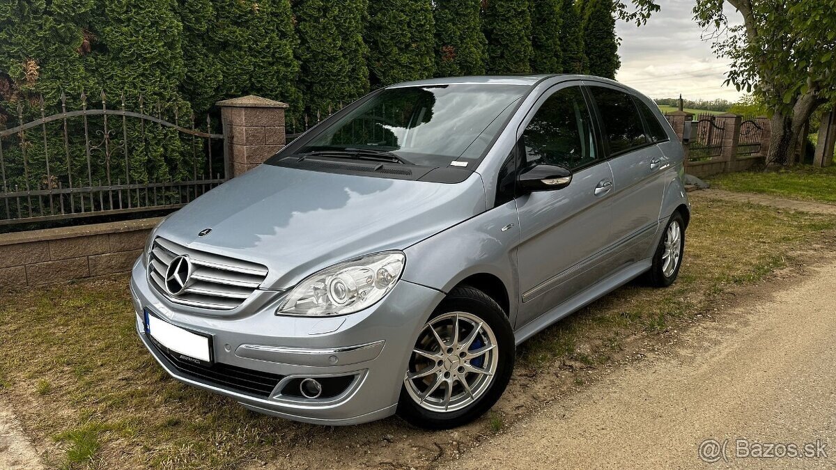 Mercedes-Benz trieda B B200 Turbo Autotronic Avantgarde