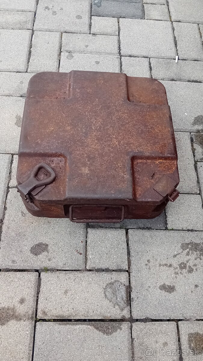 Nemecky box WW2 pre Tellerminen
