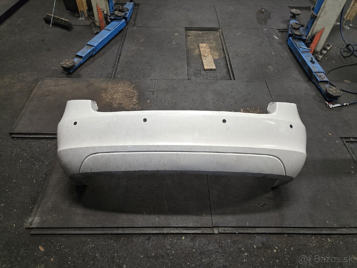 Zadný nárazník SKODA FABIA 2 COMBI