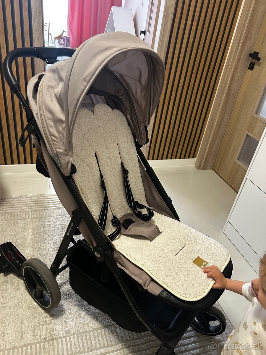 Kinderkraft trig 3 Športový kočiar