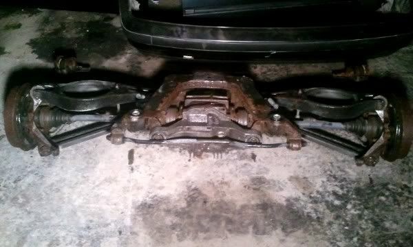 bmw e36 zadna naprava aj zadny STABILIZATOR ZADNEJ NAPRAVY