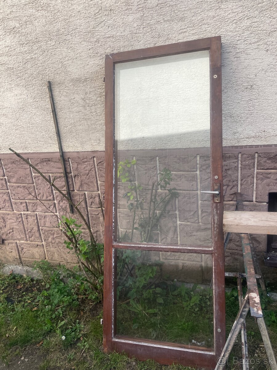 Darujem 2 balkonove okna