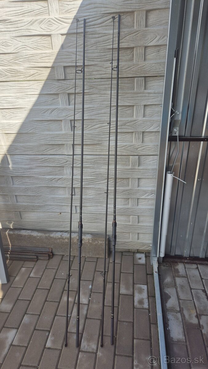 2x Starbaits black ops 12ft 3lb + puzdro delphin porta