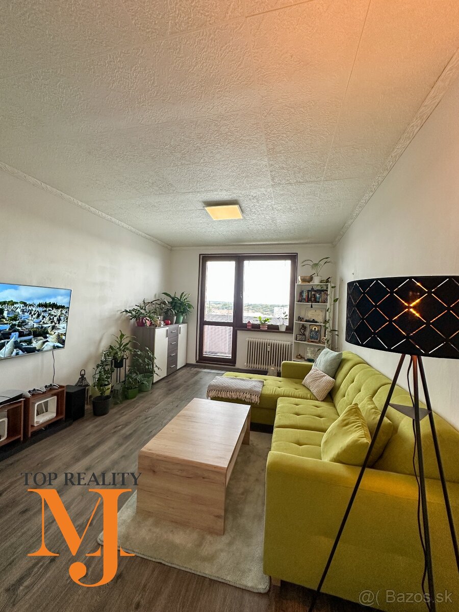 3-izbový byt (80 m²) s dvoma balkónmi, komplet zariadený