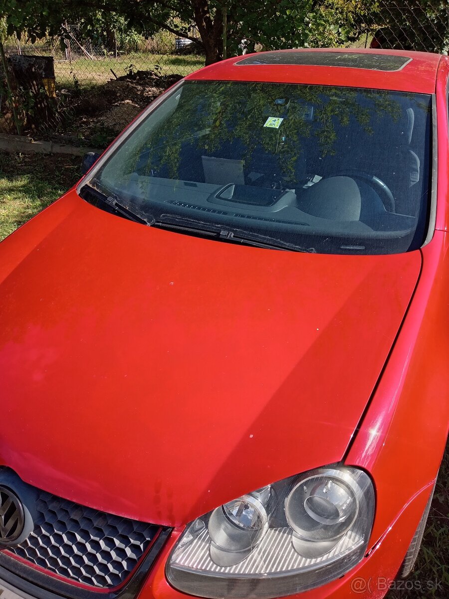 Nepojazdný Volkswagen Golf GTI