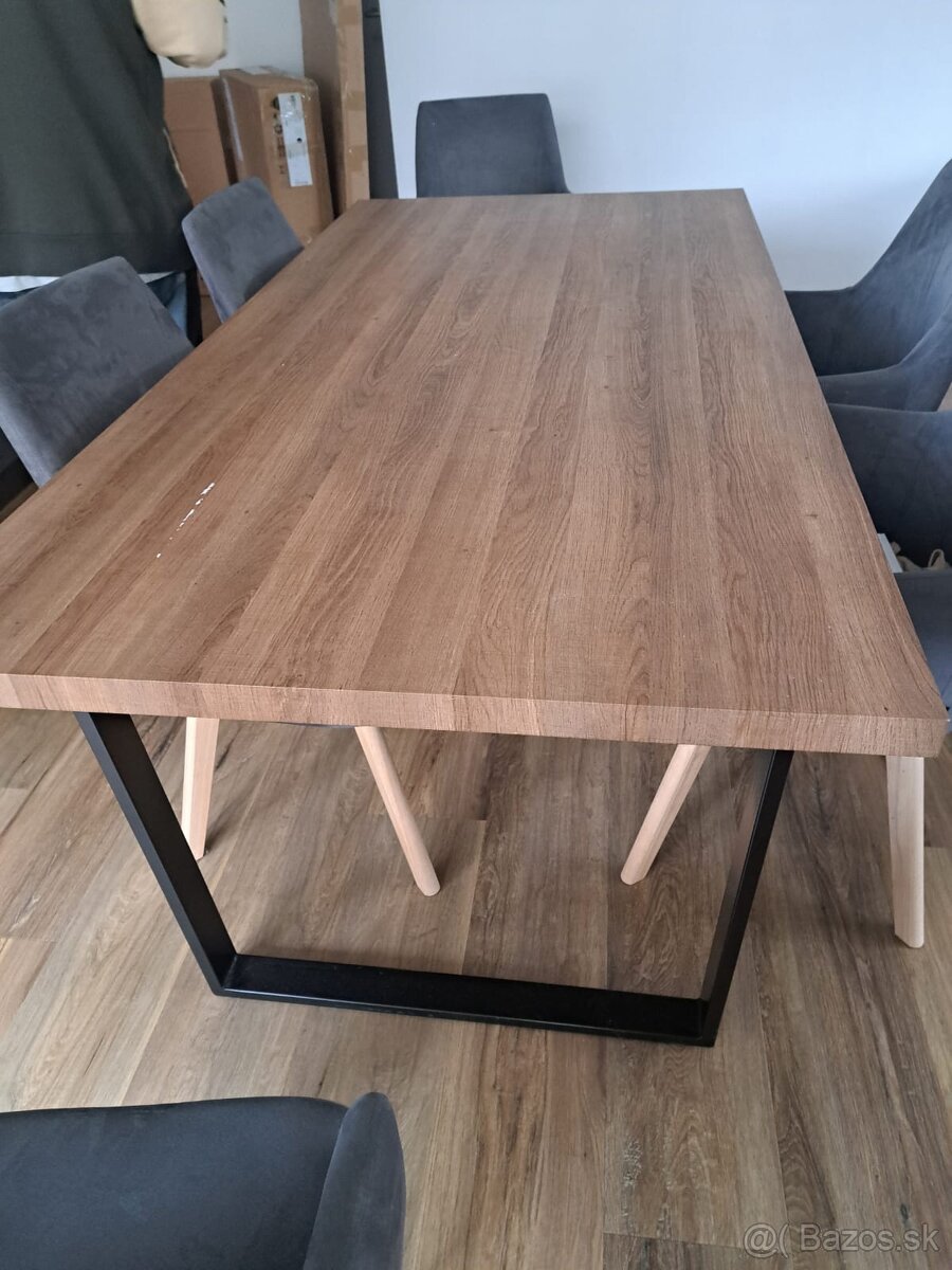 Jedalensky stol