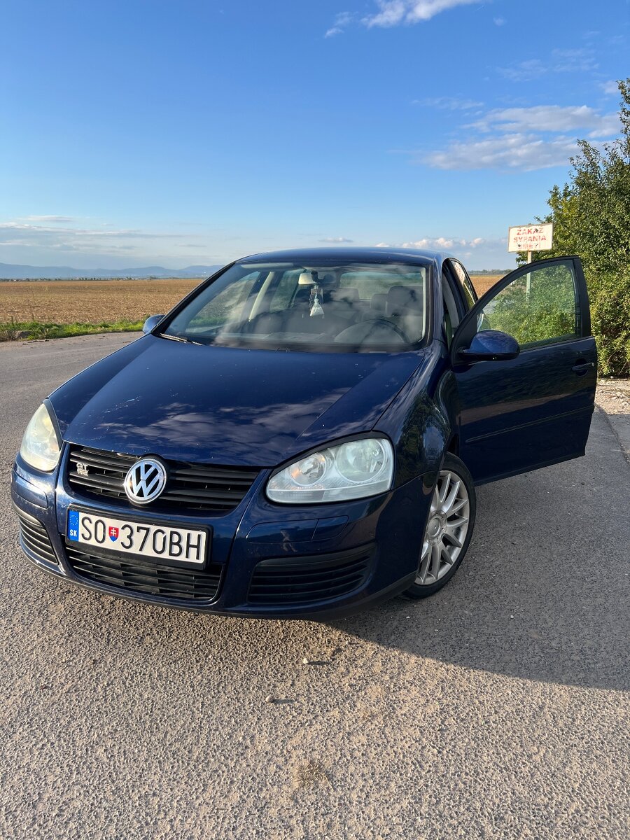 VOLKSWAGEN GOLF 5 GT-Sport
