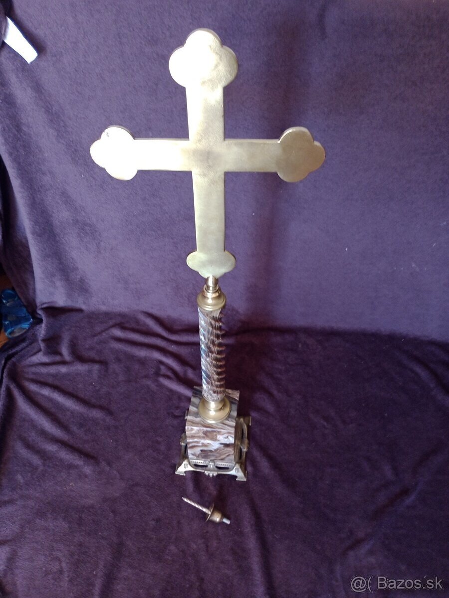 Predám kríž