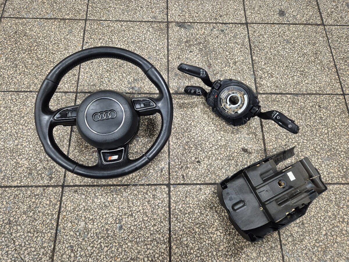 Predám trojramenny volant S-line pre Audi - VÝBORNÝ STAV -