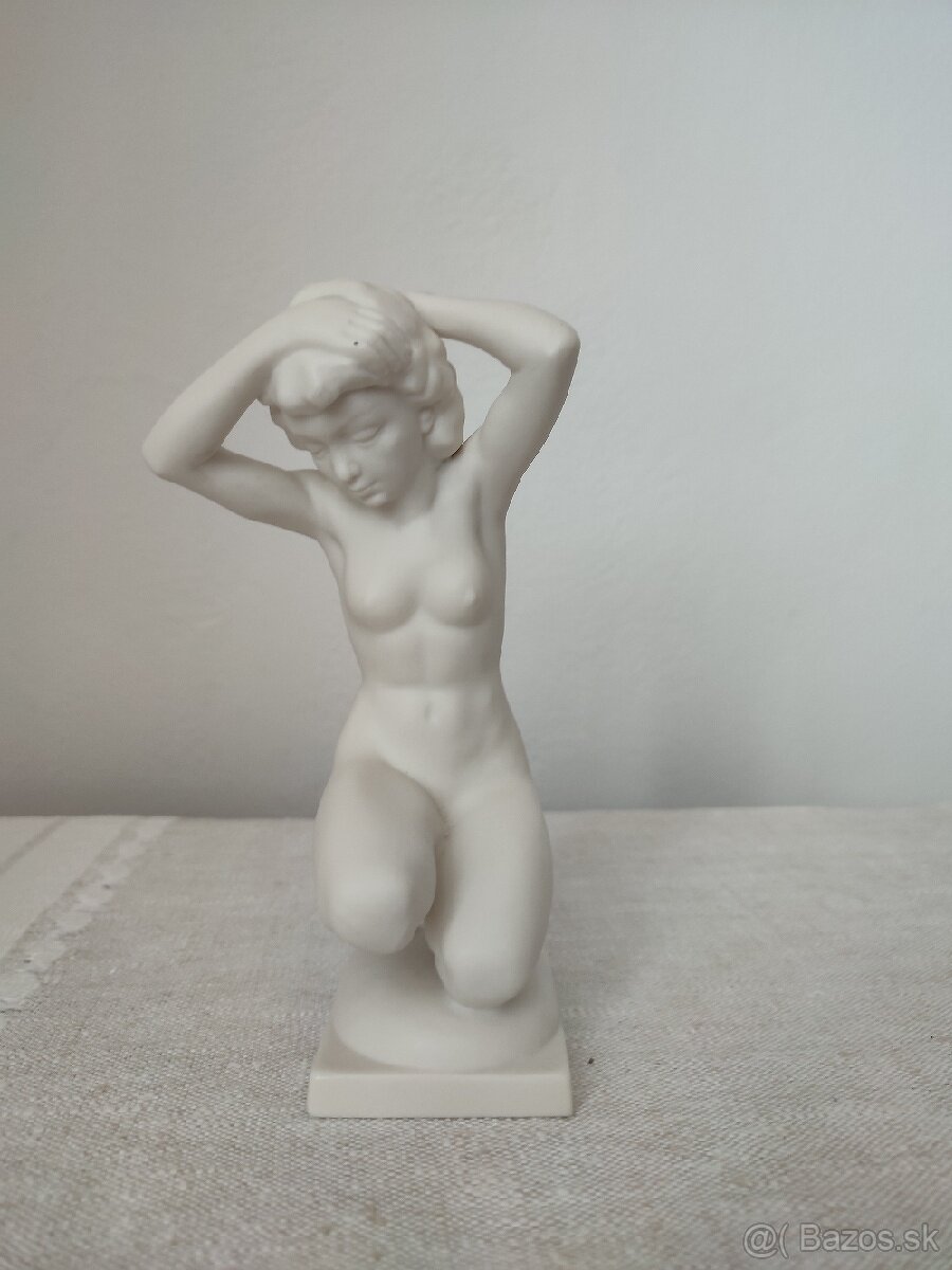 Hutschenreuther žena biely akt porcelánová soška