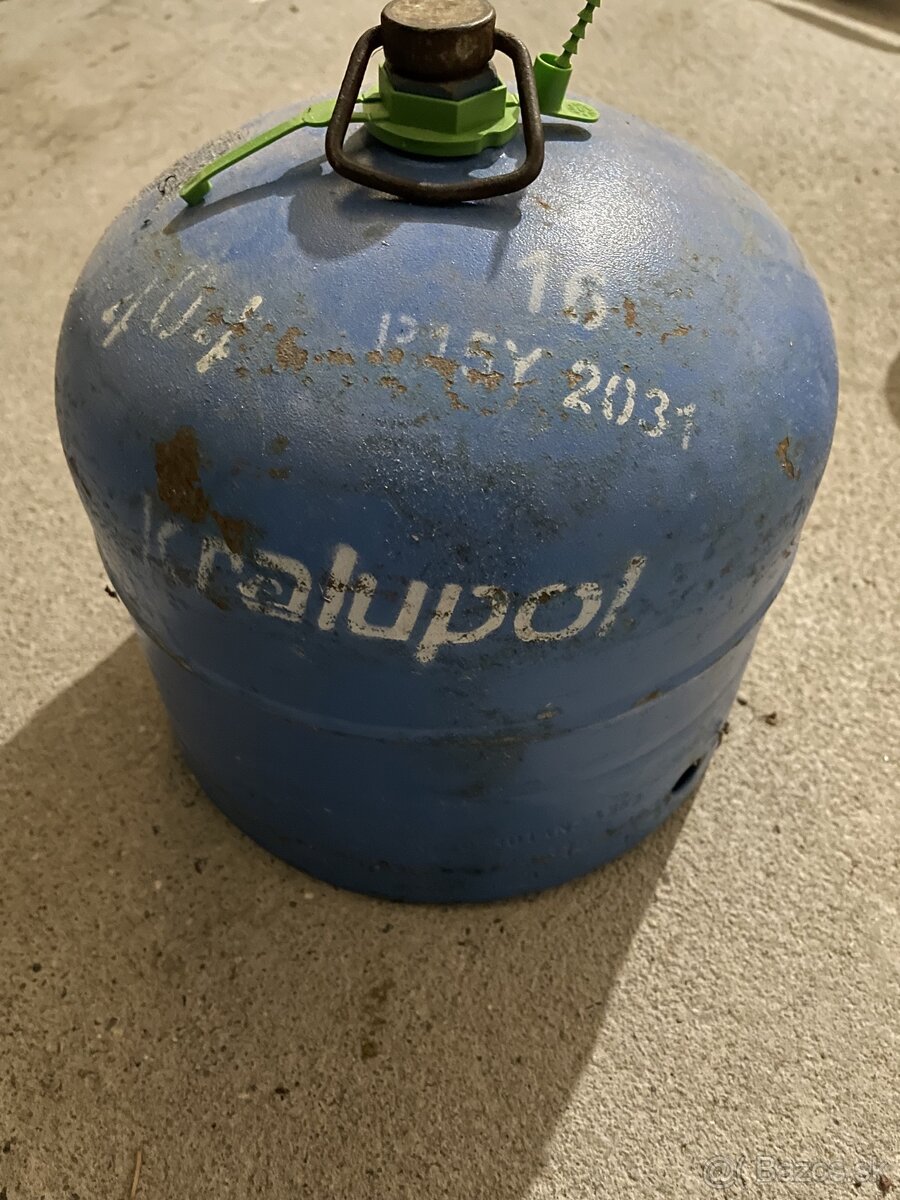 Gas bottle full - with seal