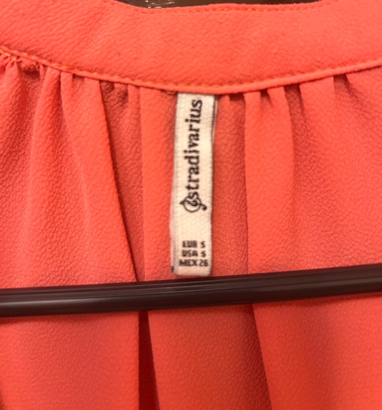 Damske saty zn. Stradivarius
