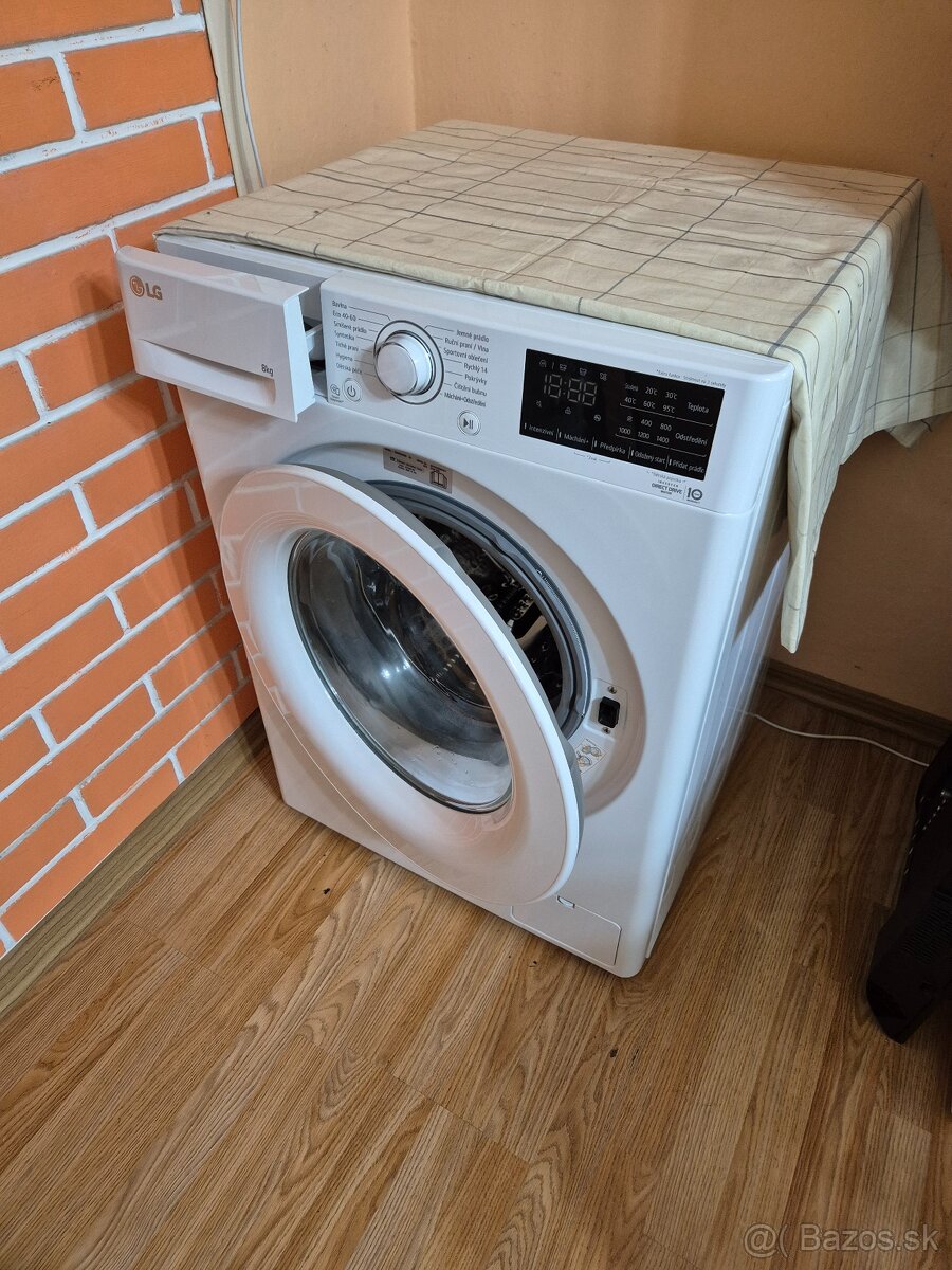 LG