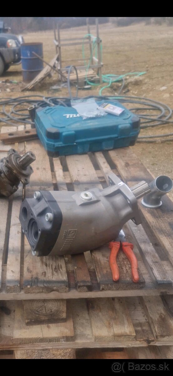 Piestikove čerpadlo HIAB 100L