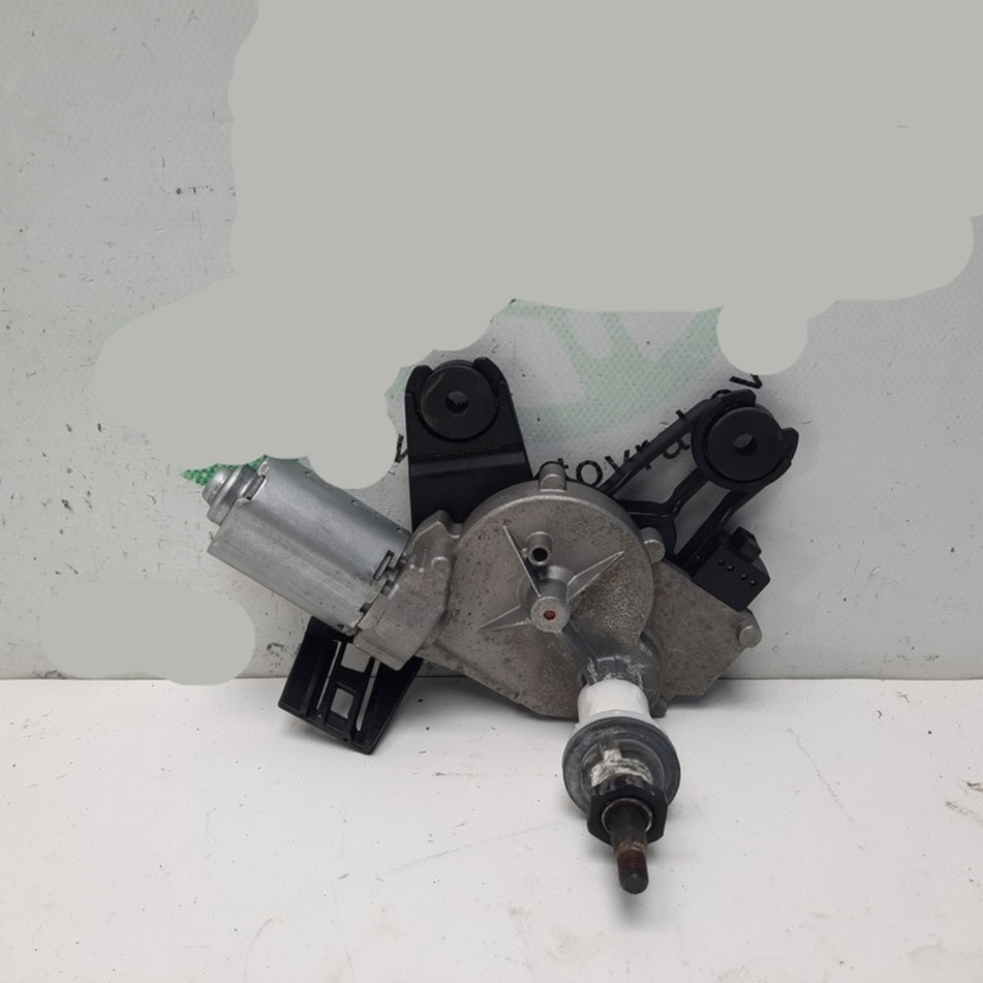 Predám motorček stieračov zadný Opel Antara 96627128