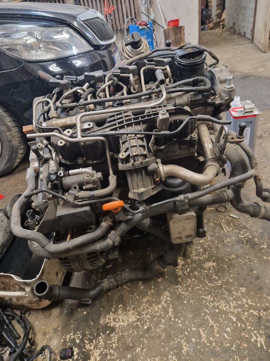 Motor na nahradne diely