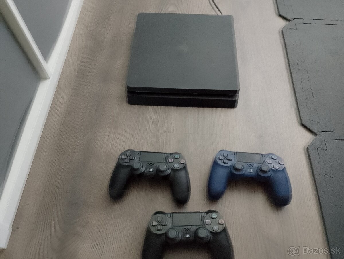 Ps4 500g slim.