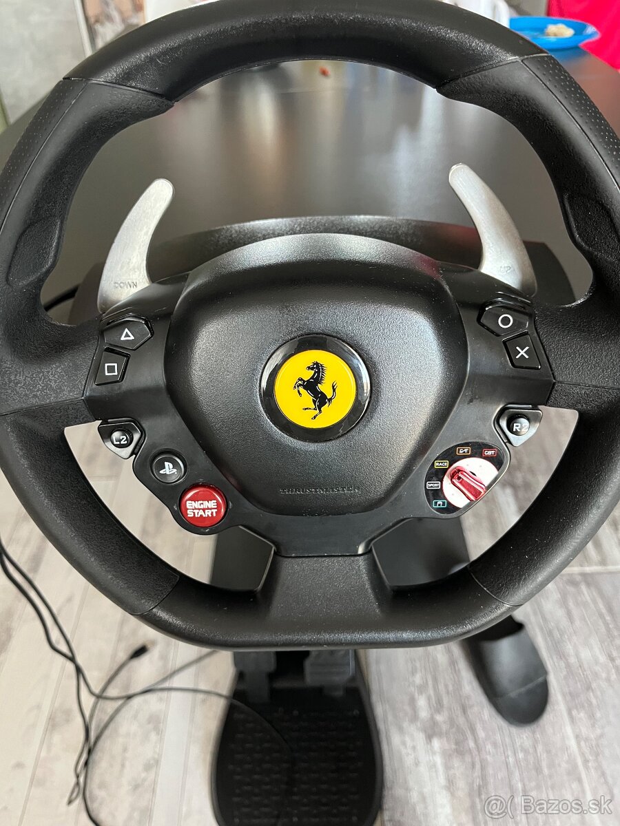 Volant Thrustmaster T80 Ferrari 488+pedale PS5 PS4 PC