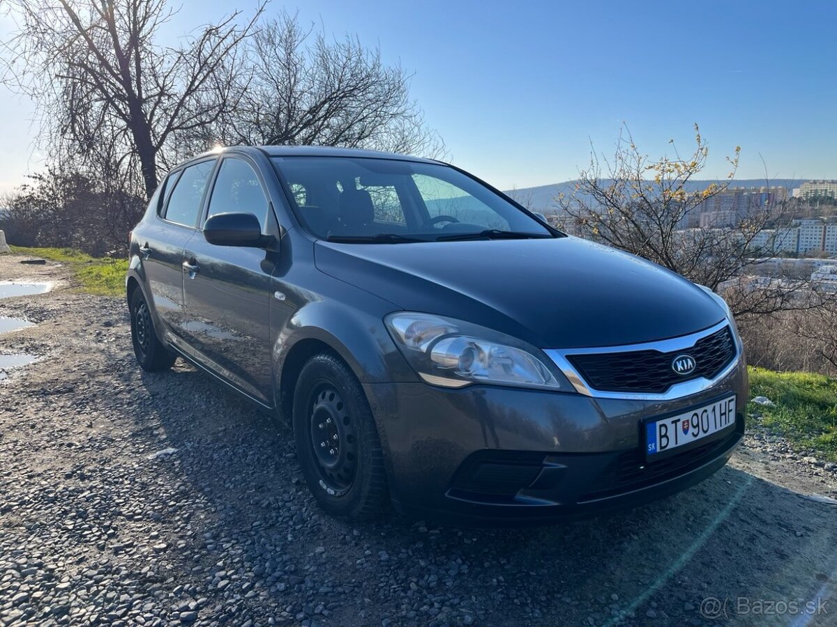 Kia Ceed 2012 (bez STK)