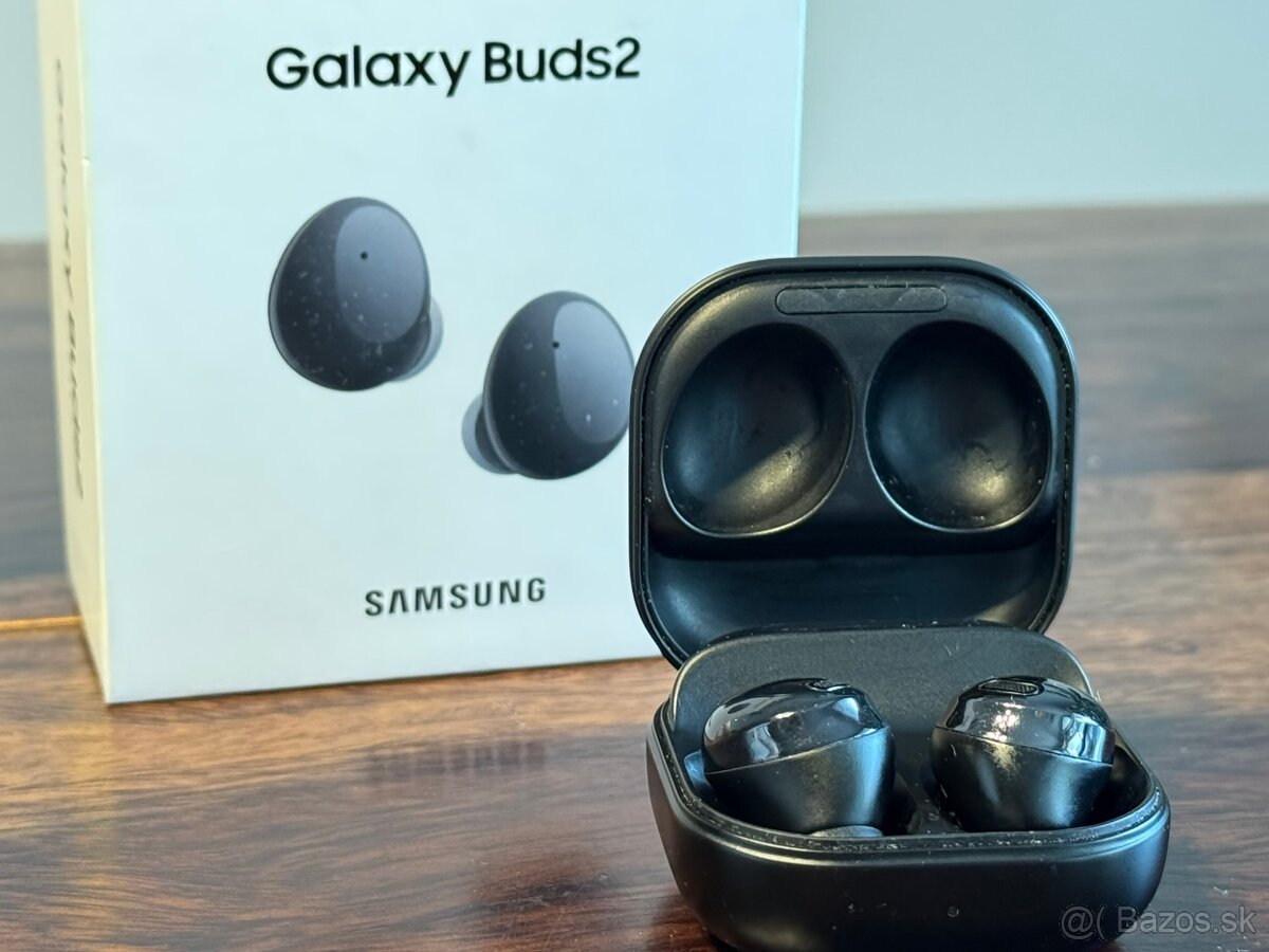 Samsung Galaxy Buds 2 čierne