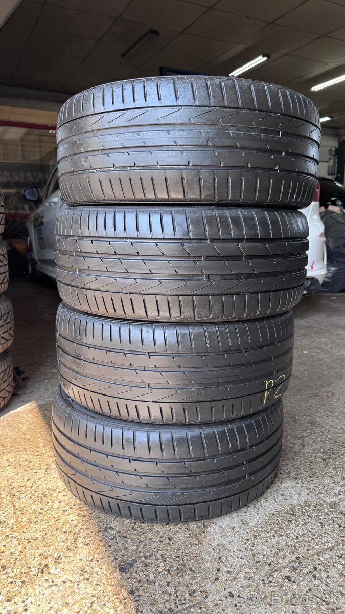 225/45 r17