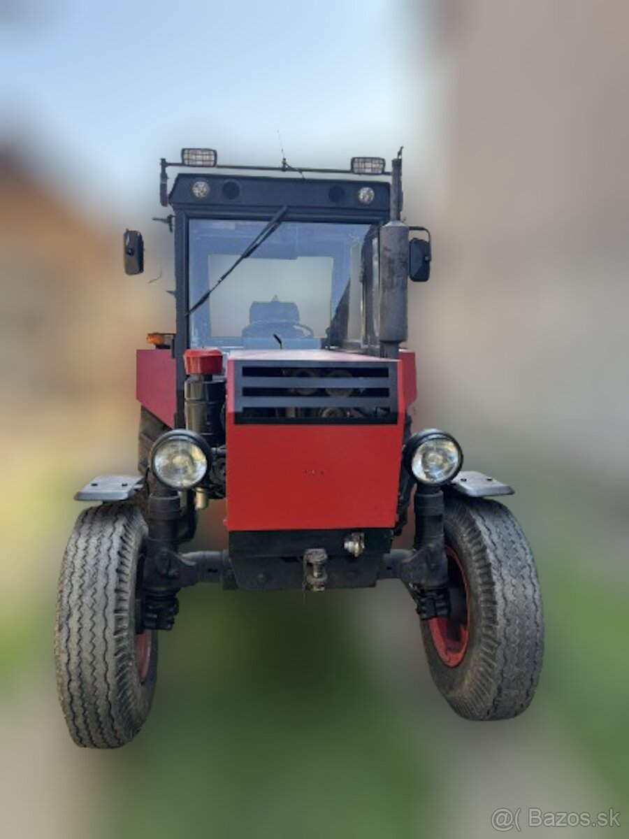 Predám podomácky vyrobený traktor + vlečky 🚜