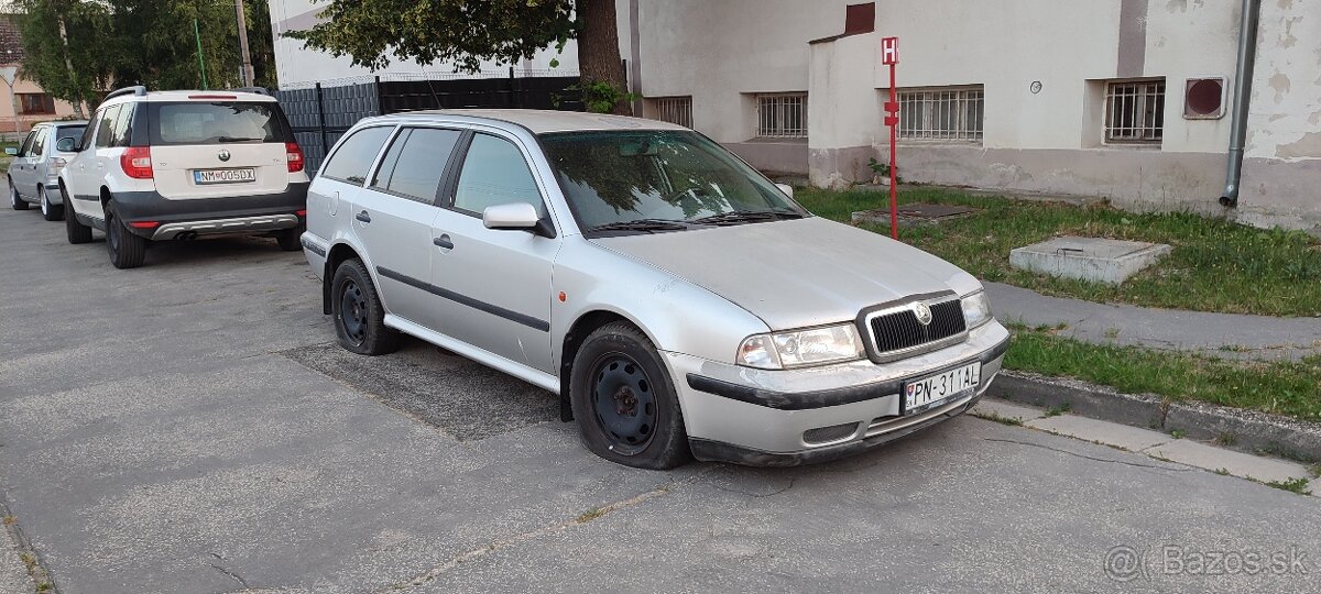 Škoda Octavia 1 1.6SR