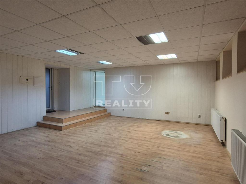 PRENÁJOM - obchodný priestor 80 m2, centrum mesta...
