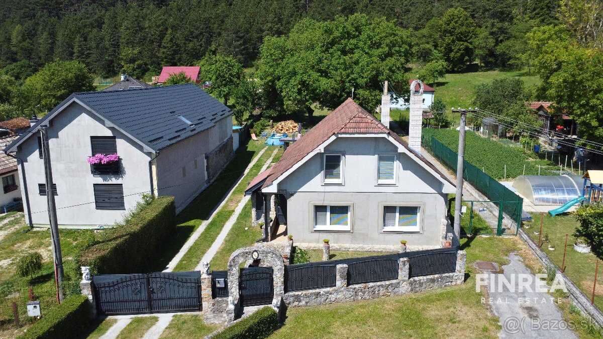 Rodinný dom s pozemkom (2412 m²) na predaj