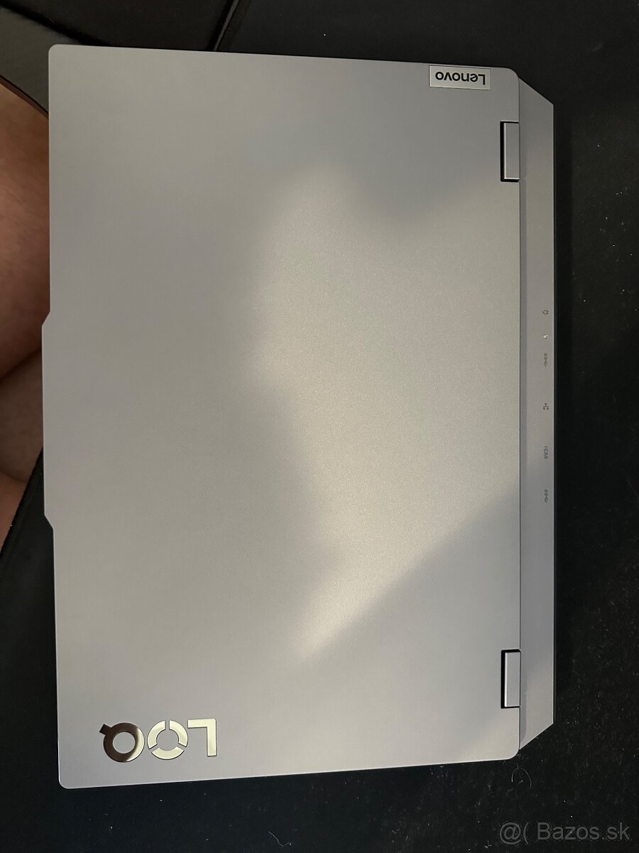 Lenovo LOQ 15ARP9