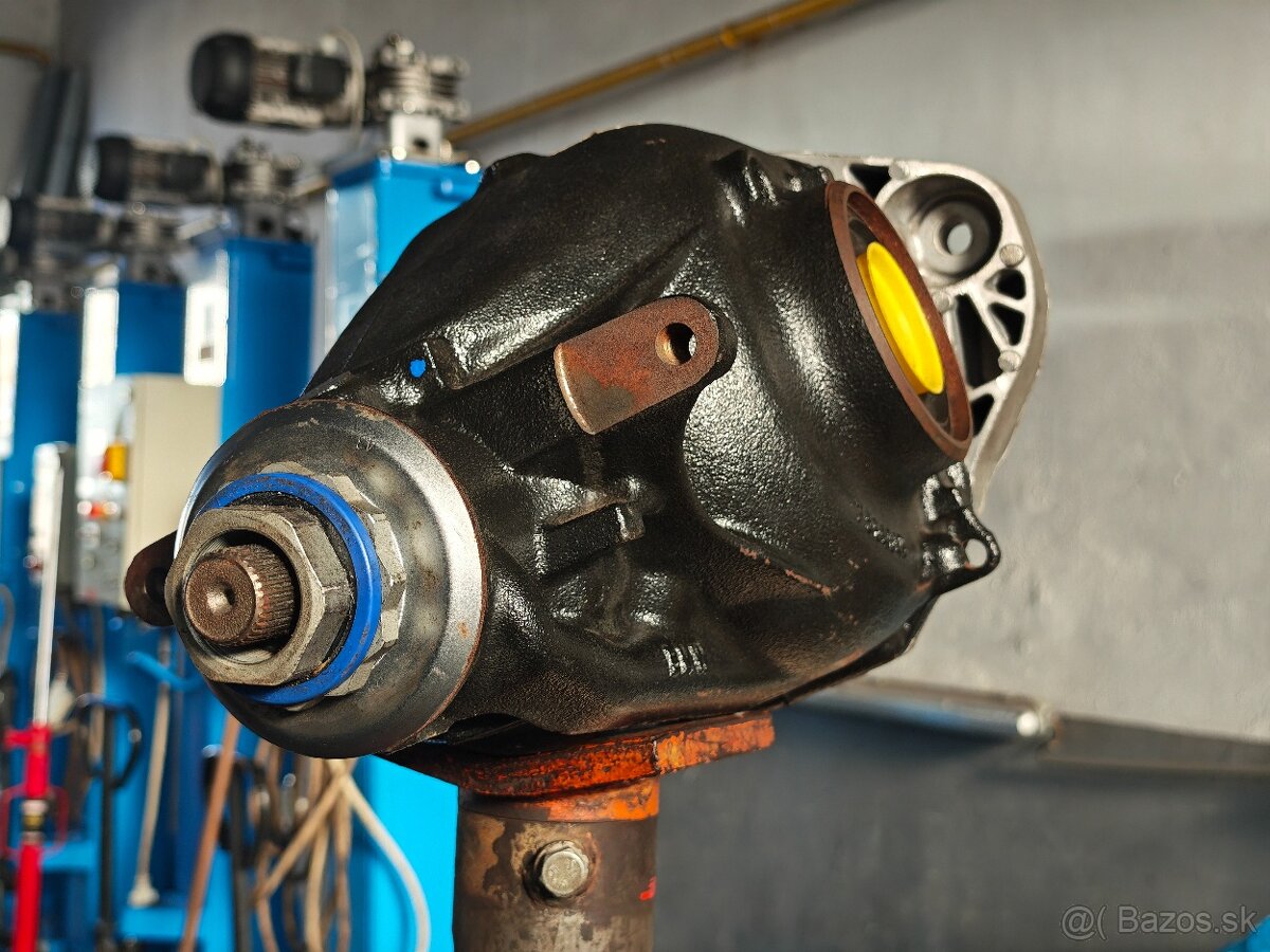 BMW 7603759-04/2.81