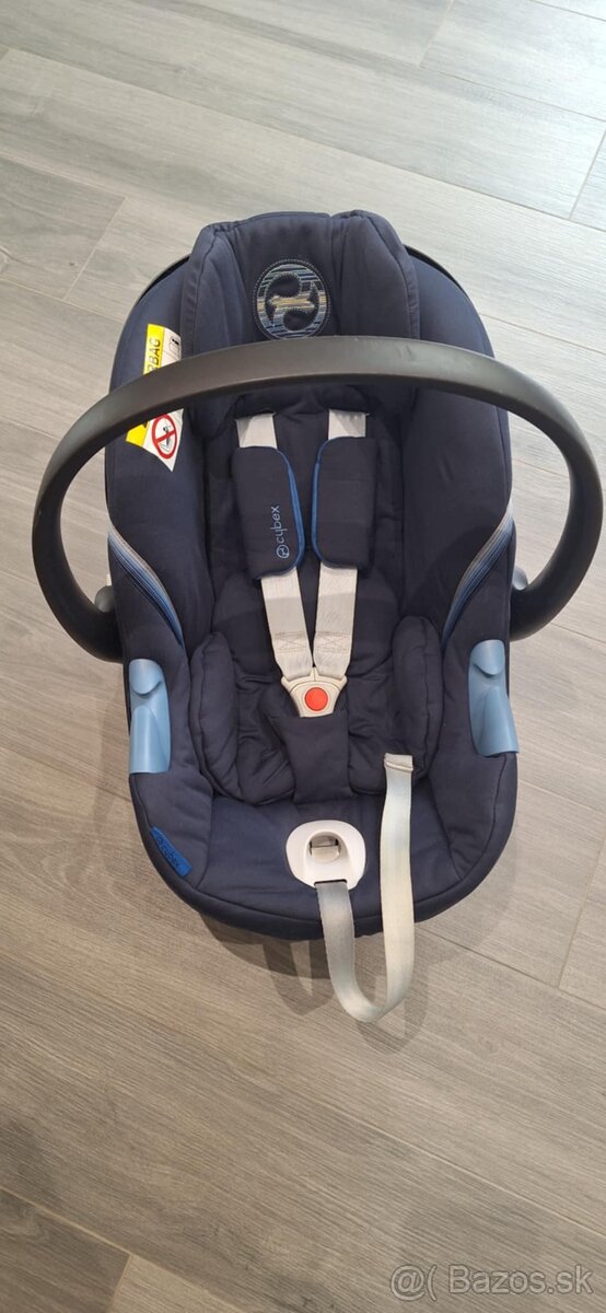 Cybex Aton M