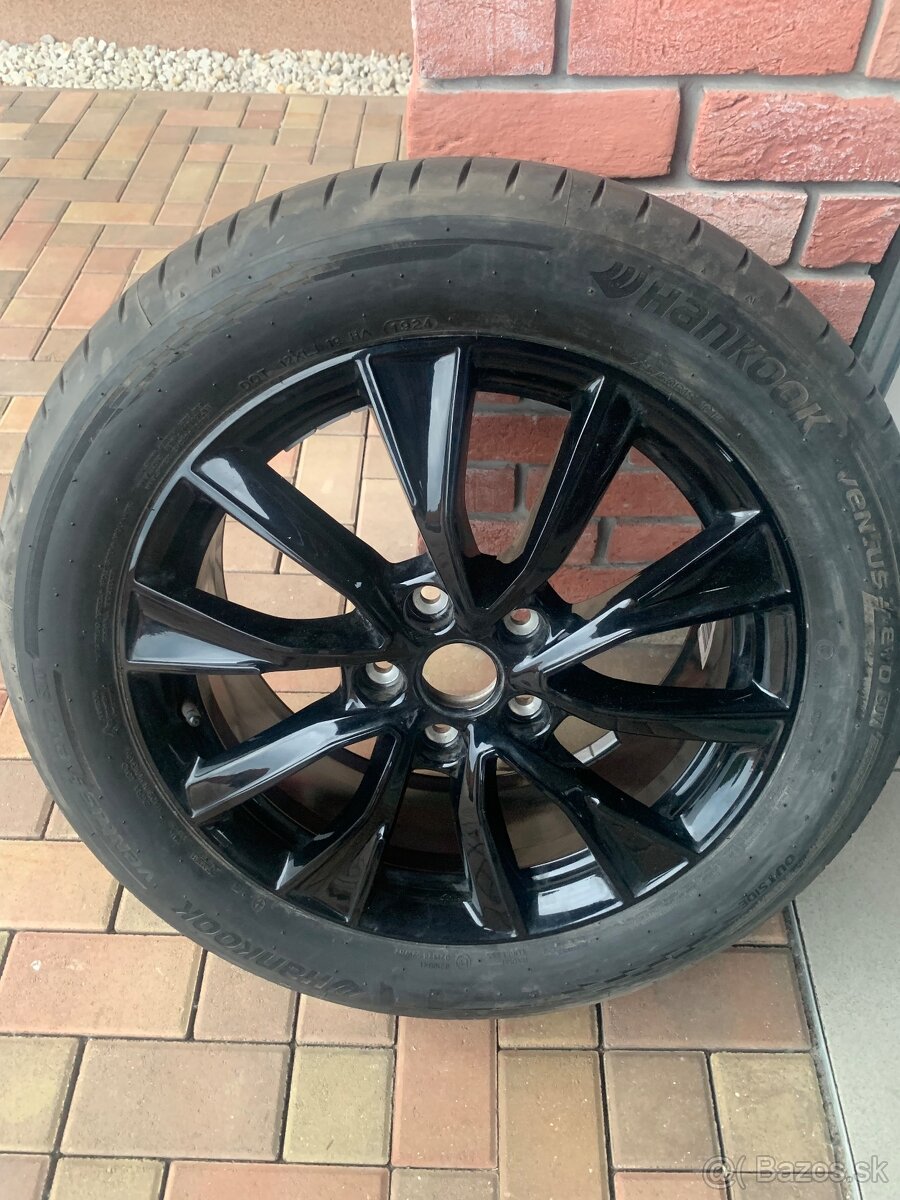 Rezervní kolo VW T7 Multivan / Crafter R18 Toshima