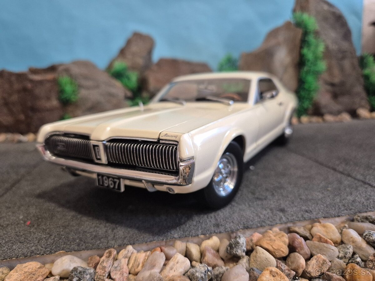 Prodám model 1:18 Mercury cougar 1967