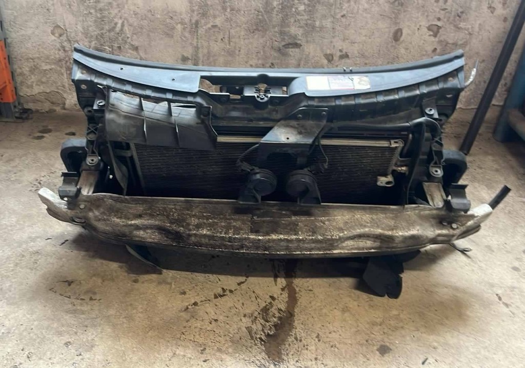 Chladičová stena kompletna AUDI A6 C6 4F