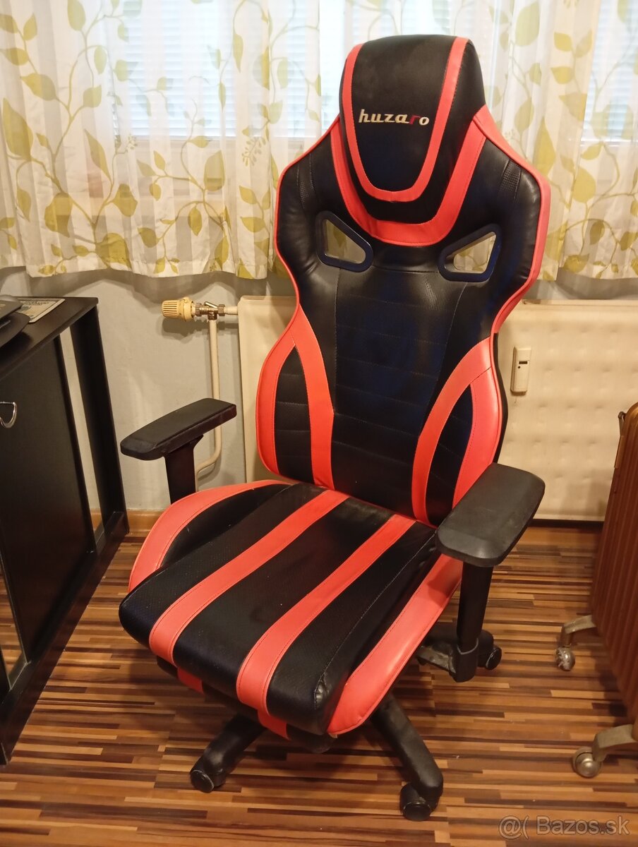 Herné kreslo k PC Huzaro