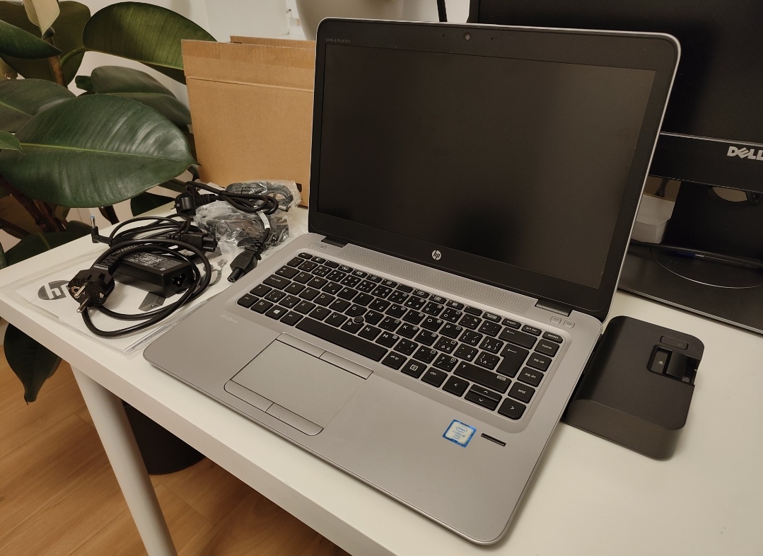 HP EliteBook 840 G3 + Dokovacia stanica