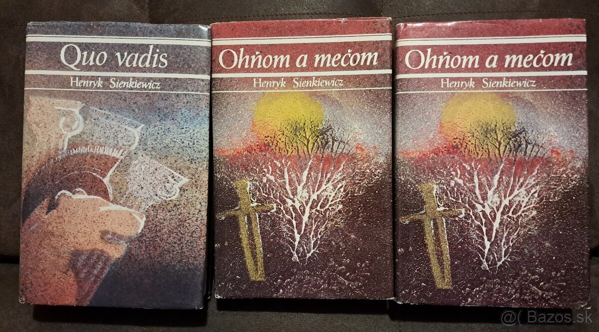 Sienkiewitz, Mitchellová, McCulloughová