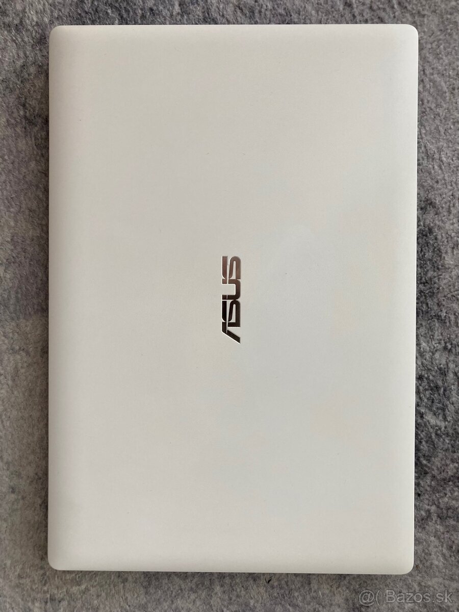 Notebook Asus model X553M