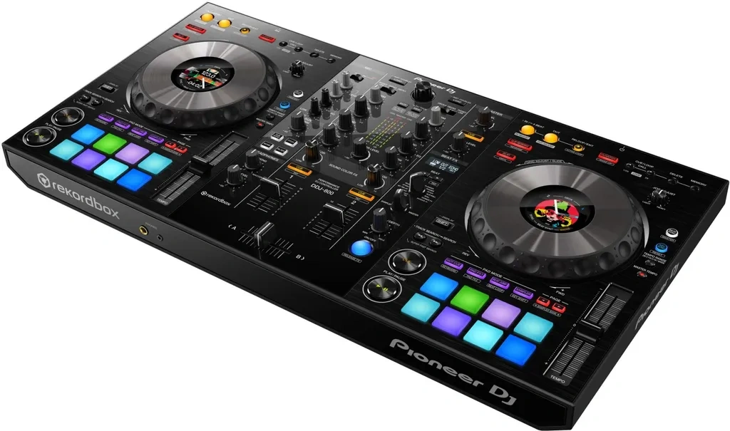 Pioneer 800 dj konzola
