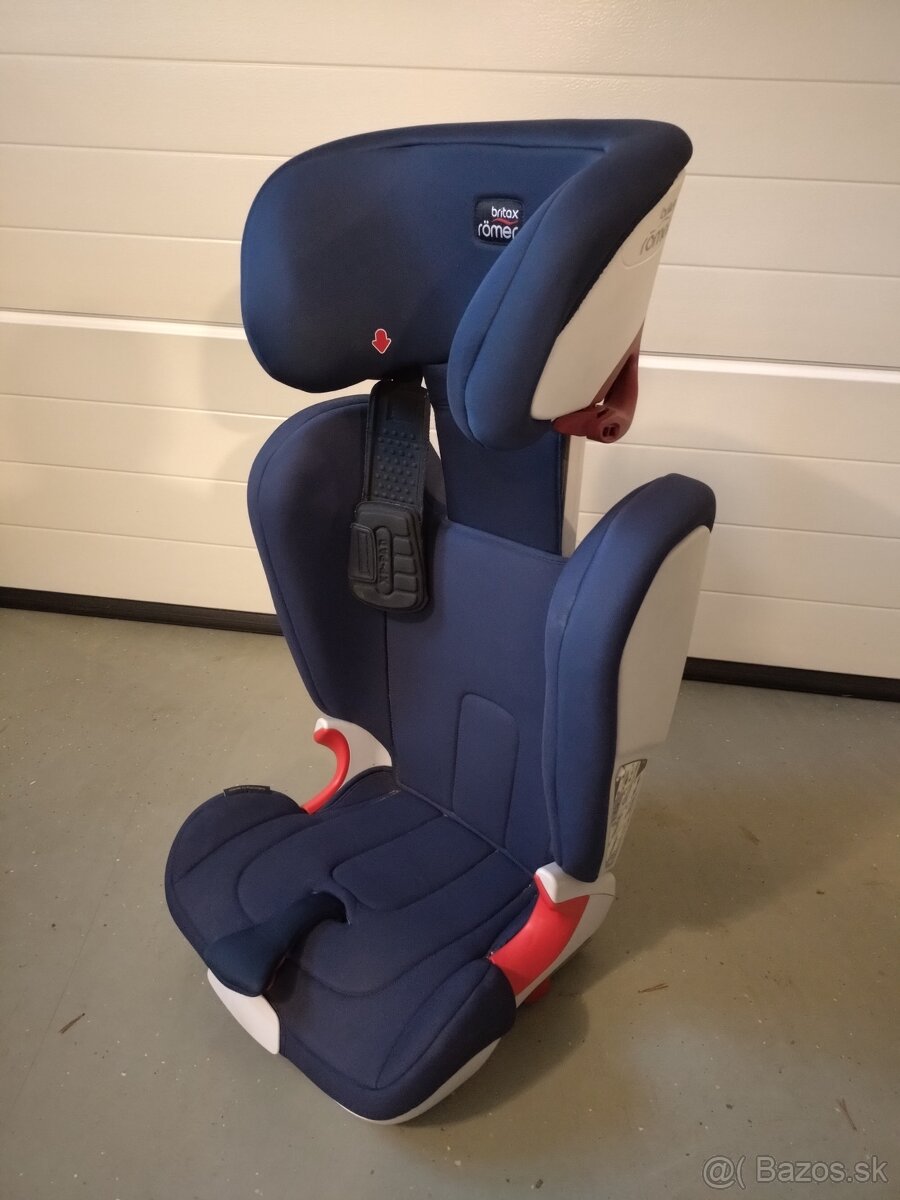 BRITAX Römer Kidfix II XP 15-36kg