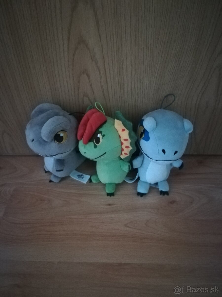 Plyšáky dinosaury