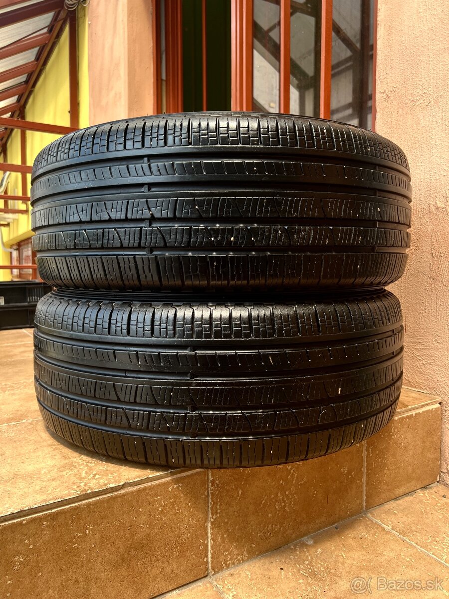 235/55 R18 celoročné pneumatiky -2 kusy